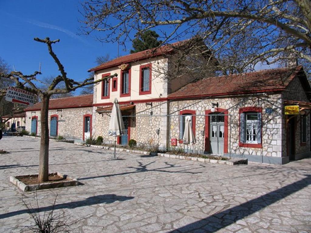 Xylino Chalet Kalavryta Exterior foto