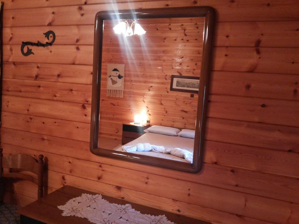 Xylino Chalet Kalavryta Exterior foto