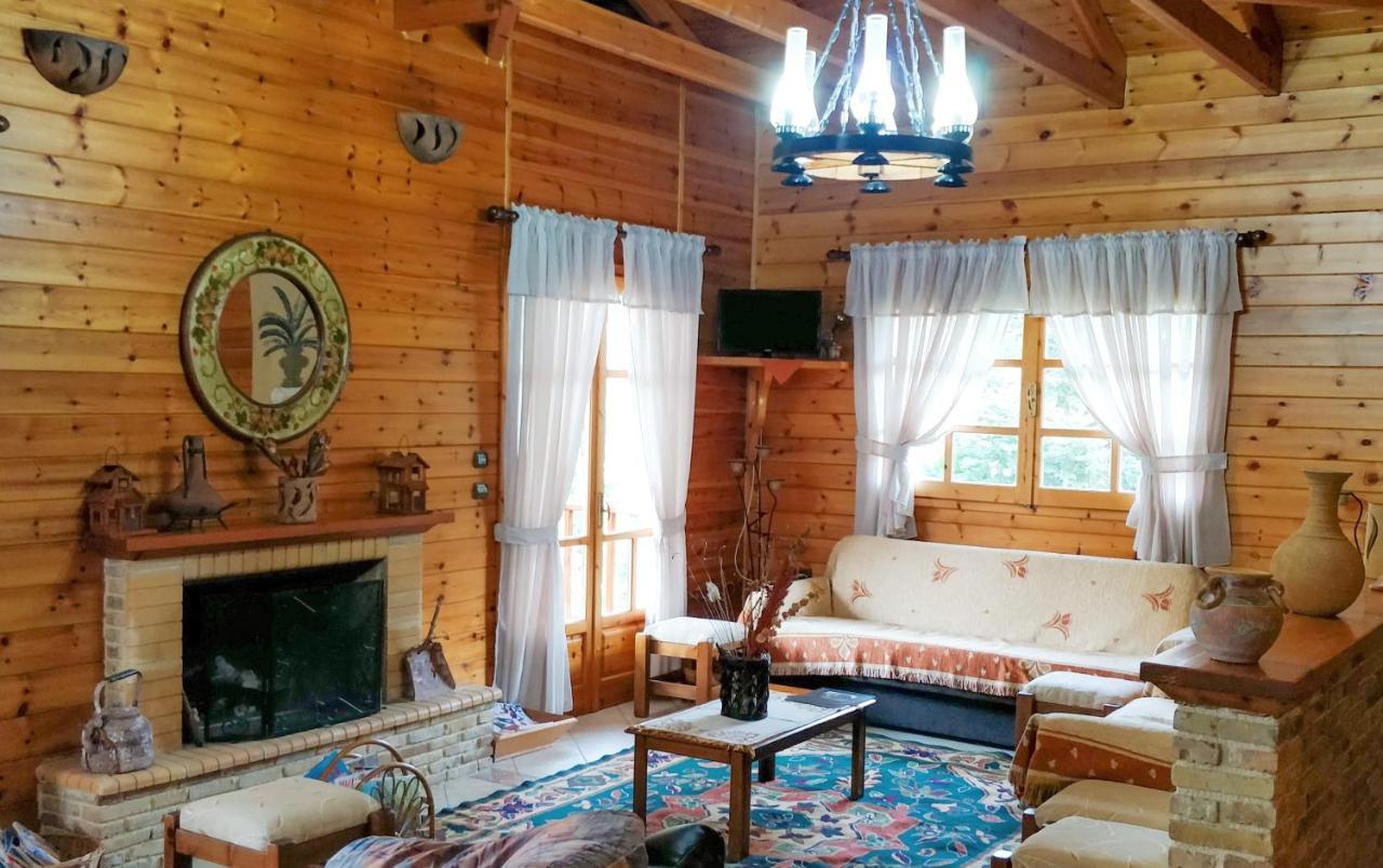 Xylino Chalet Kalavryta Exterior foto