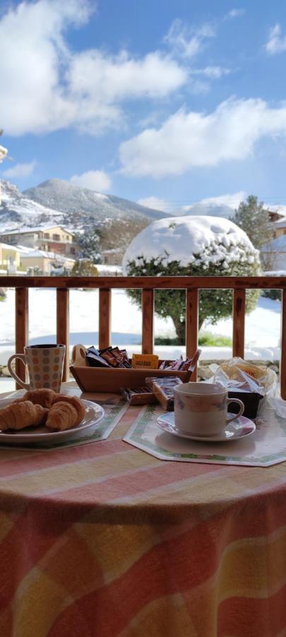 Xylino Chalet Kalavryta Exterior foto