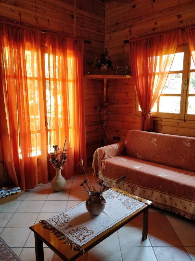 Xylino Chalet Kalavryta Exterior foto